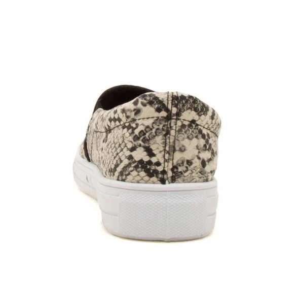 🔥HP🔥 Qupid Snakeskin Print Vegan Slip On Sneaker - Picture 5 of 5